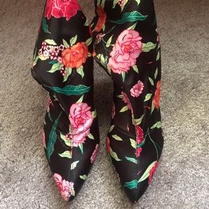 Aldo floral print booties